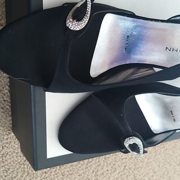 ST. JOHN Black Couture - Picture 6 of 6